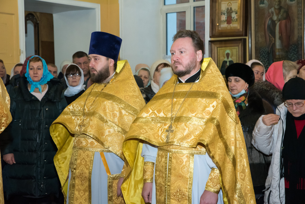 В престольный праздник митрополит Серафим совершил литургию в нашем храме  