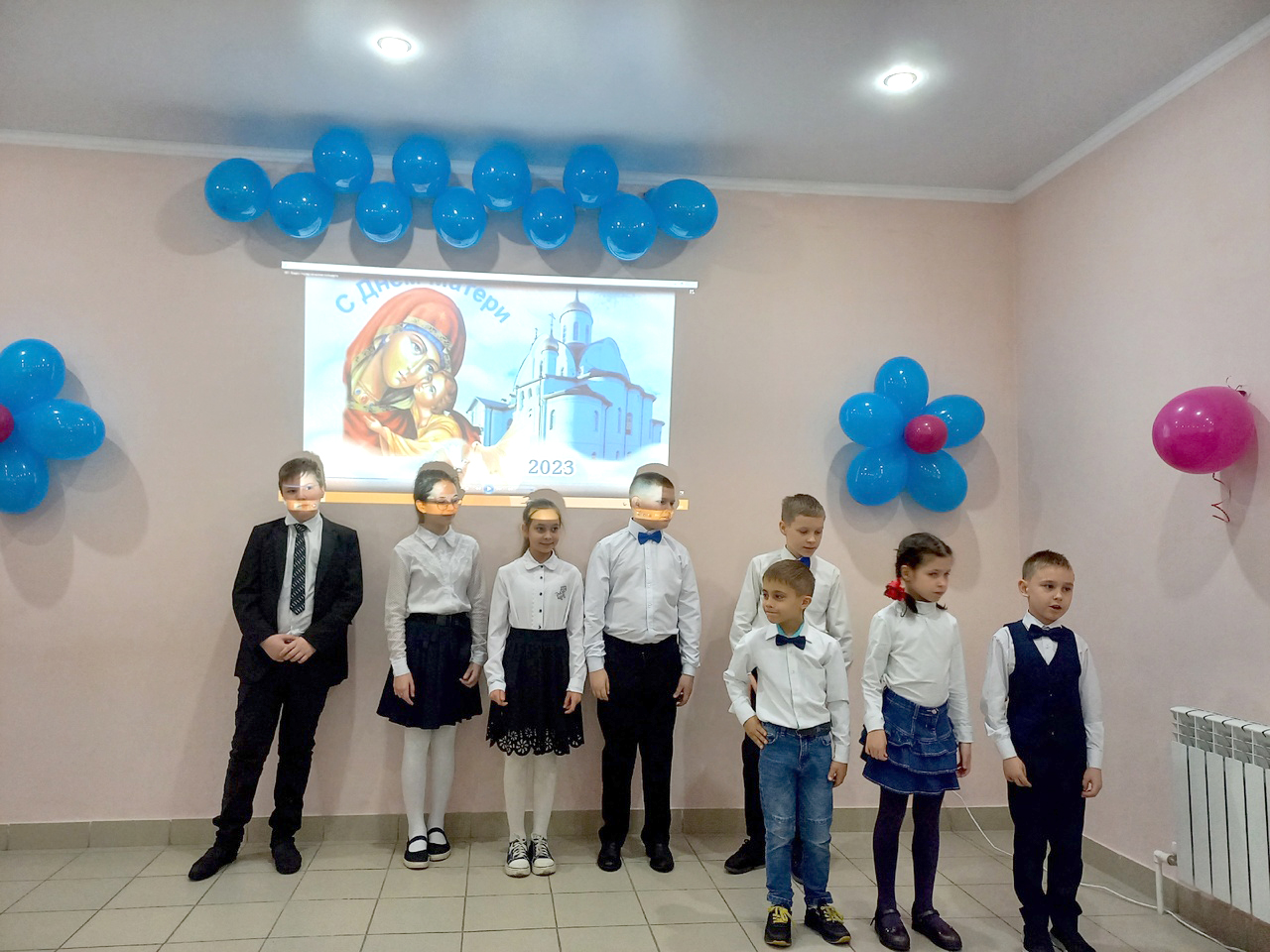 День матери в Никольском храме