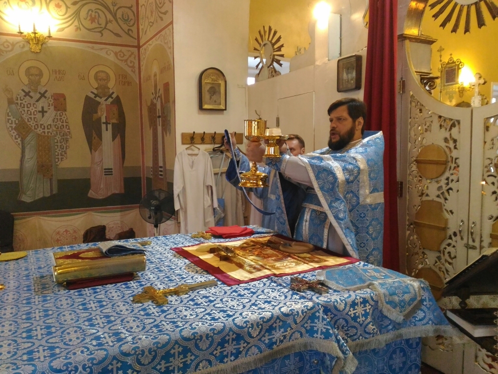 Празднование Введения во храм Пресвятой   Богородицы 