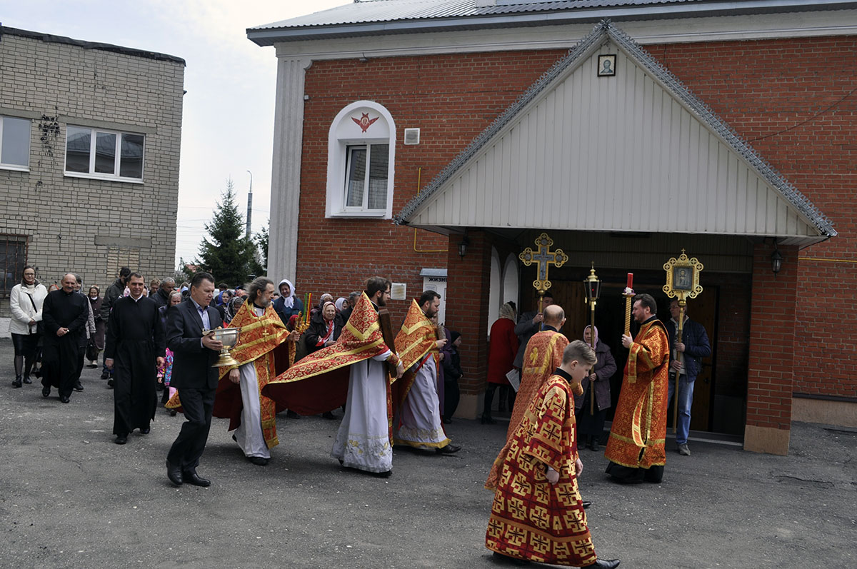 Празднование Антипасхи в Никольском храме