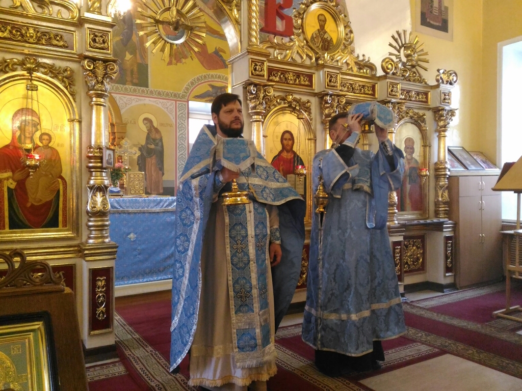 Празднование Введения во храм Пресвятой   Богородицы 