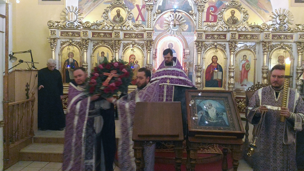 Всенощное бдение в канун Крестопоклонной Недели