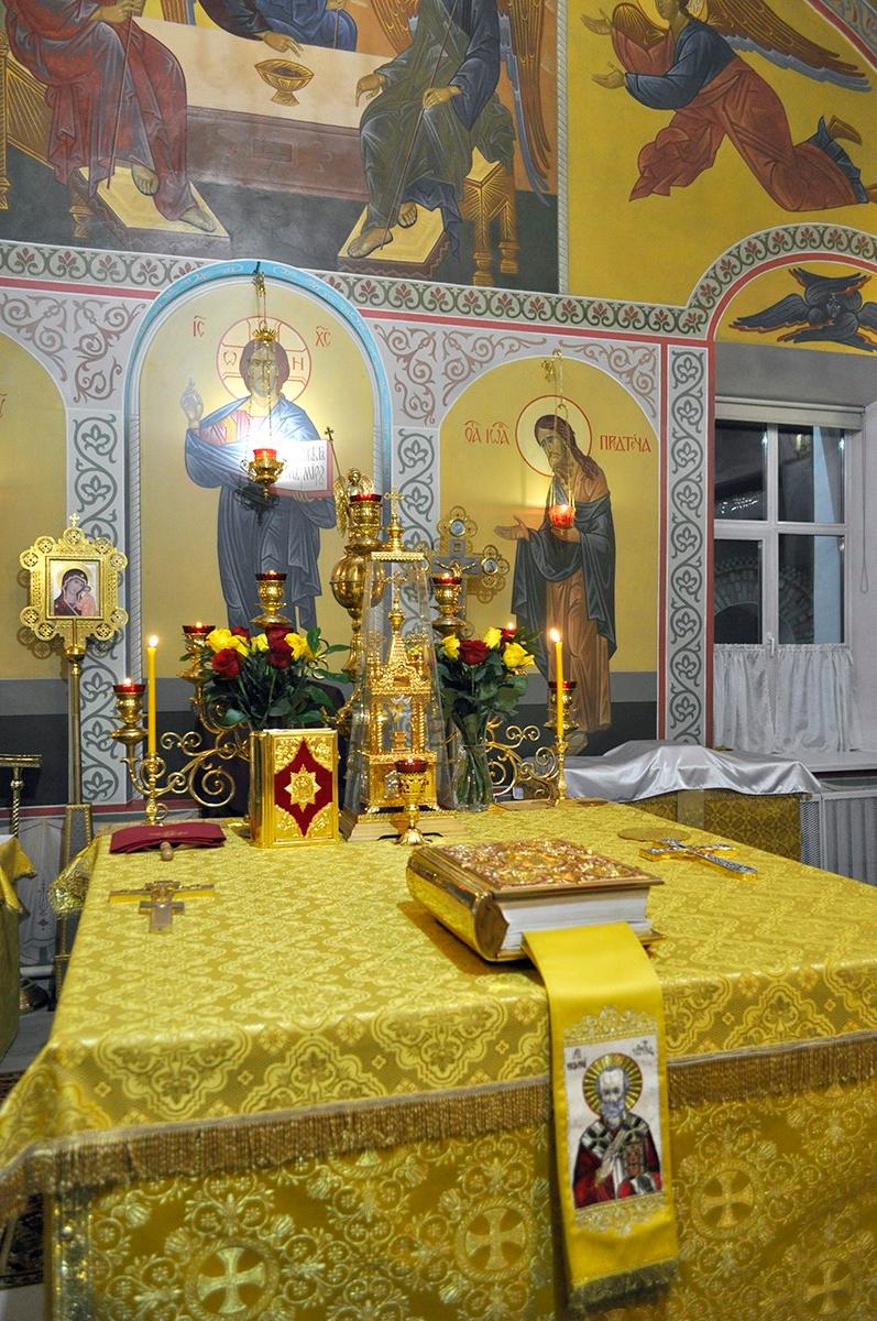 Всенощное бдение в канун престольного праздника святителя Николая Чудотворца