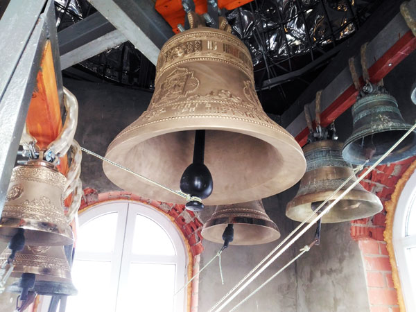 Вид внутри колокольни 142414.jpg