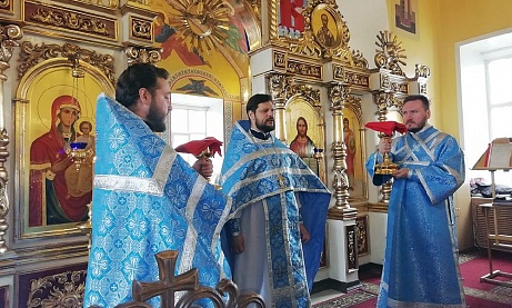 Неделя 4-я Великого поста и празднование Благовещения Пресвятой Богородицы