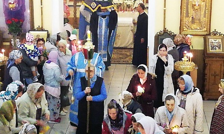 Всенощное бдение с чином Погребения Плащаницы Богородицы