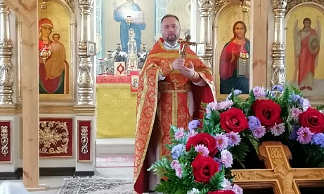 Празднование Происхождение Честных Древ Животворящего Креста Господня