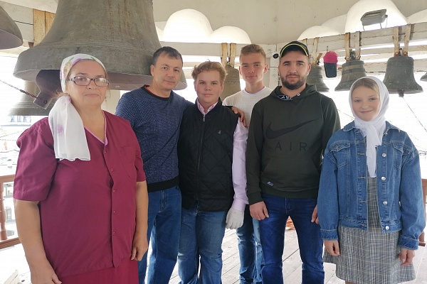  Звонари из Пензенской епархии приняли участие в фестивале колокольного звона в Саратове   