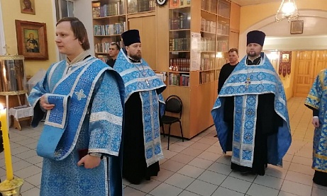 Всенощное бдение в канун празднования Введения во храм Пресвятой Богородицы