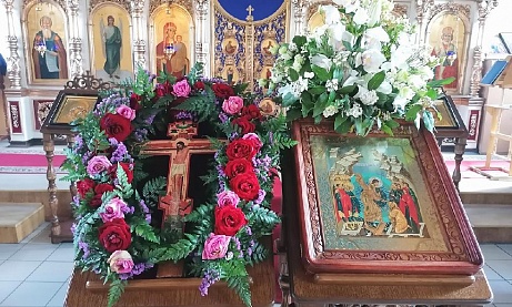Всенощное бдение в канун Крестопоклонной Недели