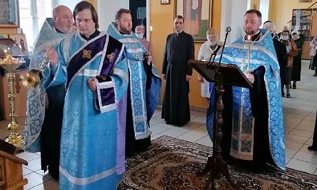 Богослужение в канун Субботы Акафиста