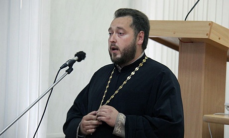 Протоиерей Антоний Шварёв благословил новых сотрудников УФСИН на несение службы