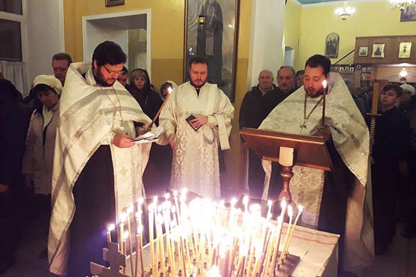Заупокойное богослужение в канун Димитриевской родительской субботы