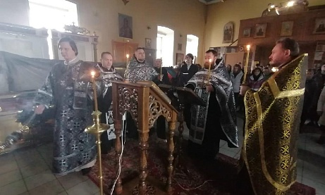 Вечерня с чином Пассии