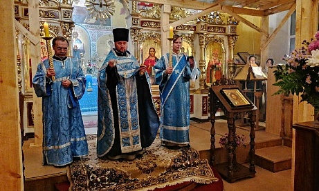 Всенощное бдение в канун праздника Покрова Пресвятой Богородицы