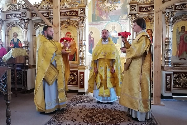 Богослужения в Неделю 5-ю по Пятидесятнице