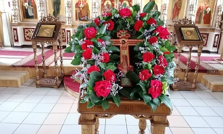 Всенощное бдение в канун празднования Воздвижения Животворящего Креста Господня