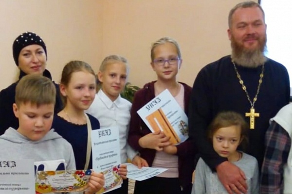 Команда от нашего храма победила в викторине для воспитанников воскресных школ г. Пензы 
