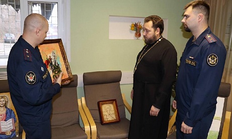 К Богу через икону и картину: Церковь проводит для осужденных уникальный конкурс