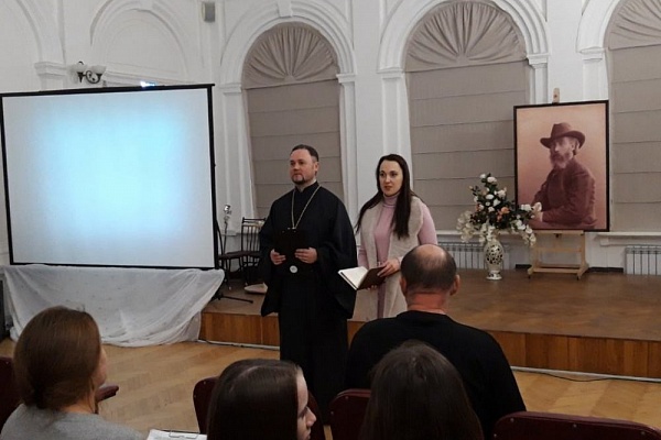 Протоиерей Александр Филиппов выступил на  региональных Рождественских образовательных чтениях