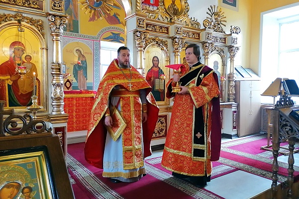 Праздник Воздвижения Животворящего Креста Господня