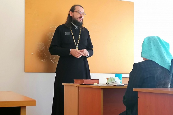 В нашем храме состоялся православный лекторий