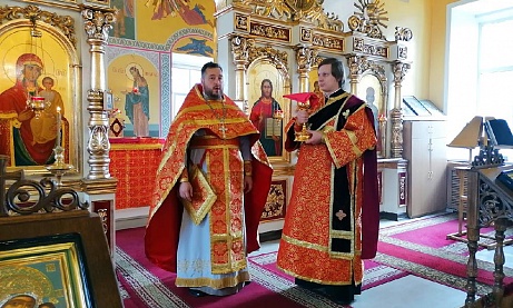 Праздник Воздвижения Животворящего Креста Господня