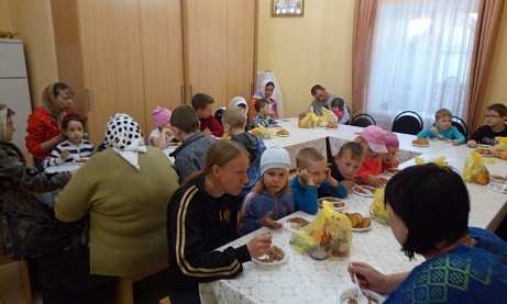 Благотворительный пасхальный обед