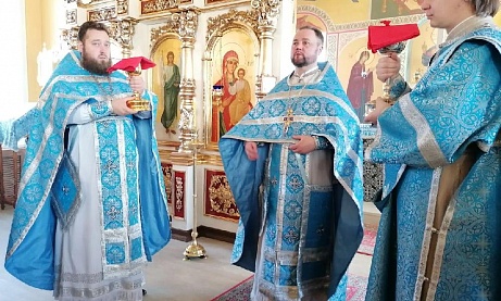 Празднование Благовещение Богородицы