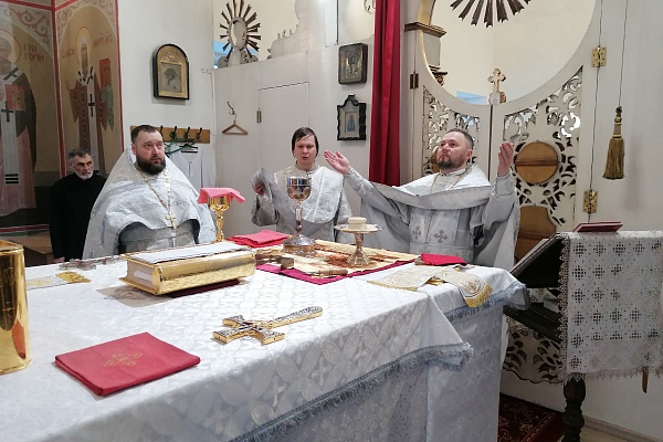 Богослужения в день Сретения Господня