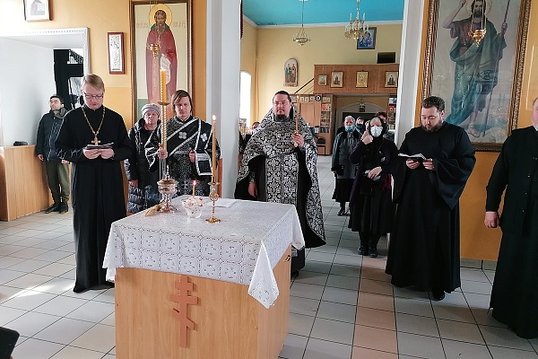 Служба в понедельник первой седмицы Великого поста