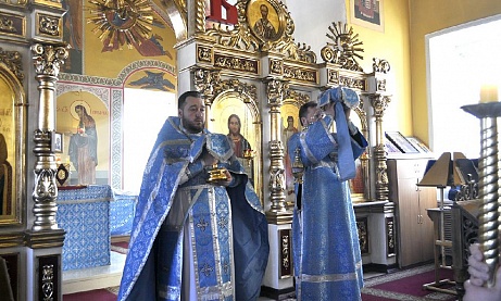 Божественные литургии в Сретение Господне 