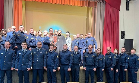 Протоиерей Антоний Шварев с сотрудниками Пензенского УФСИН встретелись с режиссером Василием Яцкиным