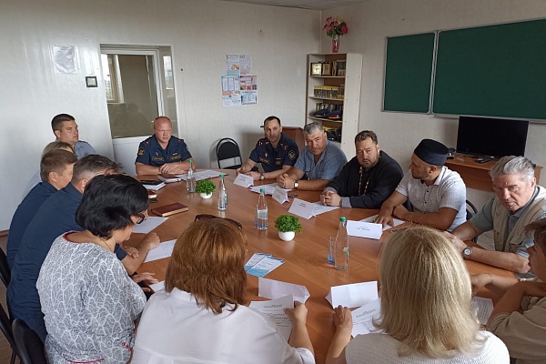 Протоиерей Антоний Шварёв принял участие в заседании Общественного совета УФСИН 