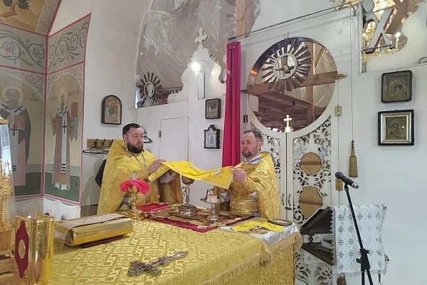 Богослужения в Неделю 17-ю по Пятидесятнице