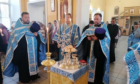 Всенощное бдение в канун праздника Рождества Пресвятой Богородицы 