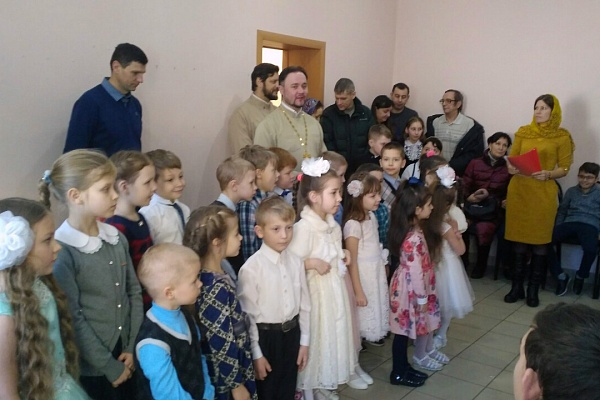 Рождественский утренник в воскресной школе "Азбука веры" 