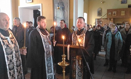 Повечерие с чтением Великого покаянного канона преподобного Андрея Критского