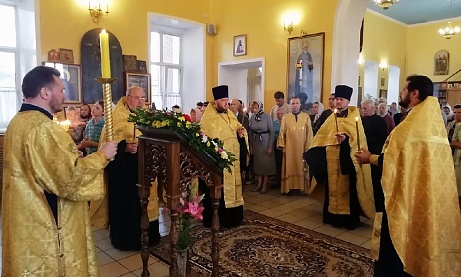 Всенощное бдение в канун дня памяти первоверховных апостолов Петра и Павла