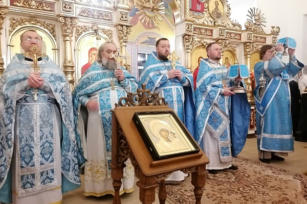 Празднование Введение во храм Пресвятой Богородицы