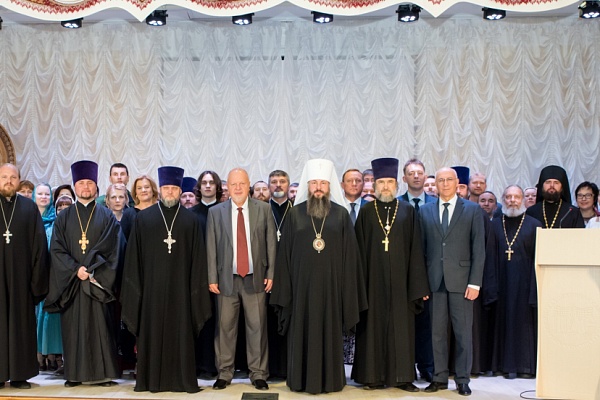 В Пензенской Духовной семинарии состоялась церемония вручения дипломов