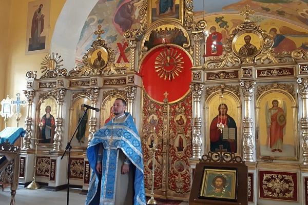 Литургия в субботу попразднства Успения Песвятой Богородицы