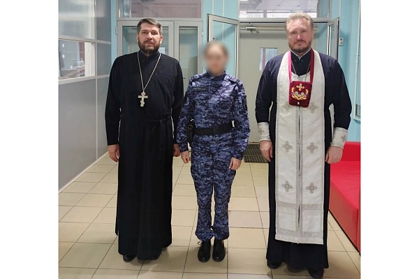 Священники посетили раненых