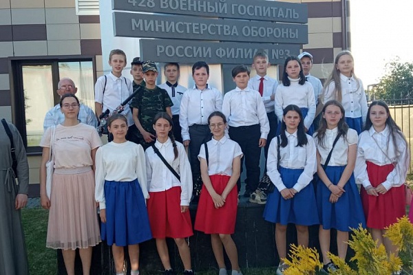 Воспитанники воскресной школы Никольского храма г.Пензы провели концерт для раненых военнослужащих