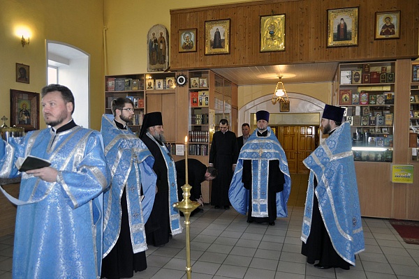 Всенощное бдение в канун Благовещения Пресвятой Богородицы