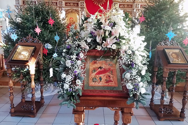 Протоиерей Александр Филиппов совершил Рождественскую литургию