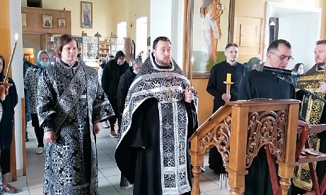  Служба Царских часов в Великую пятницу