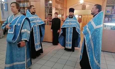 Всенощное бдение в канун праздника Покрова Пресвятой Богородицы