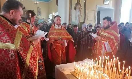 Празднование Радоницы в нашем храме