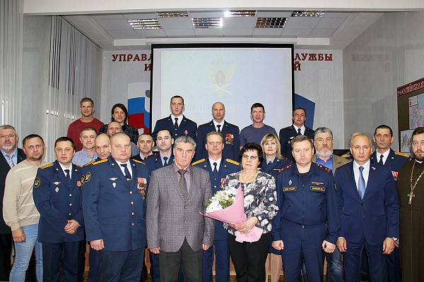 Протоиерей Антоний Шварёв посетил день открытых дверей в отделе специального назначения «Фобос»